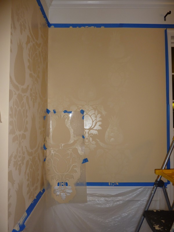 How to Paint a Room with Stencil