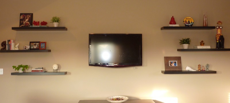 How to Decorate Around a TV with Floating Shelves