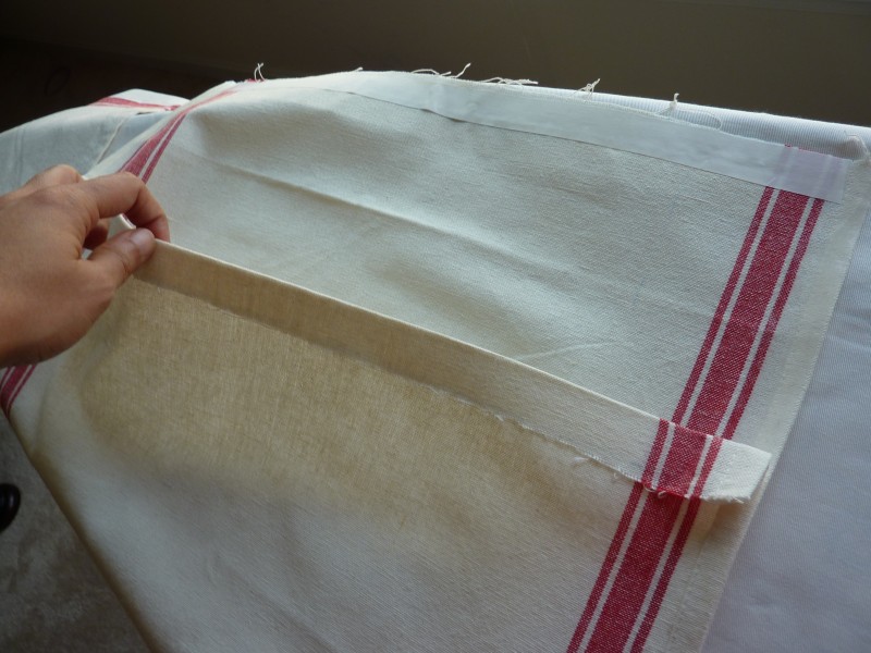 DIY throw pillow How to Make Pillow Covers with a Dish Towel