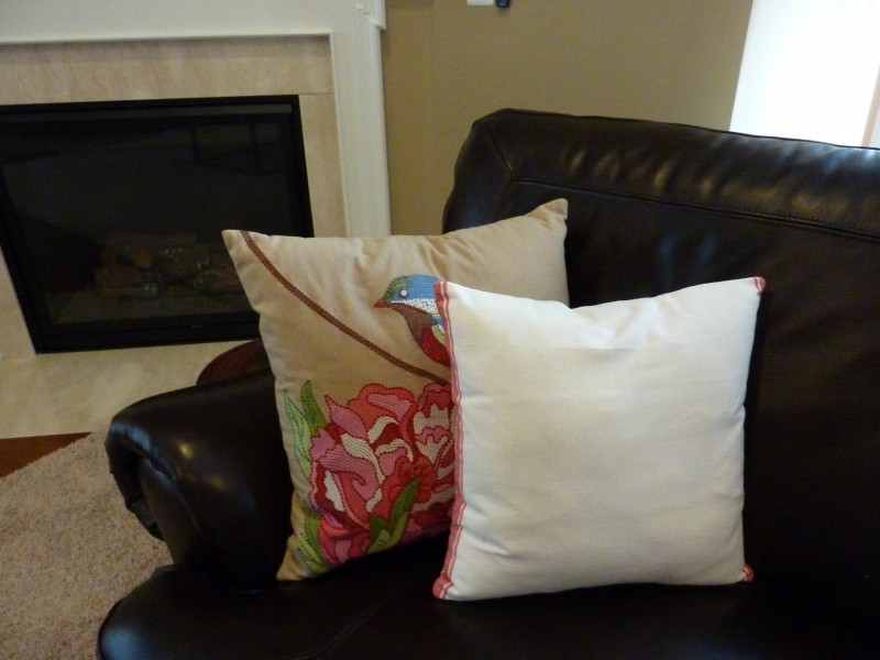How to Make Pillow Covers with a Dish Towel