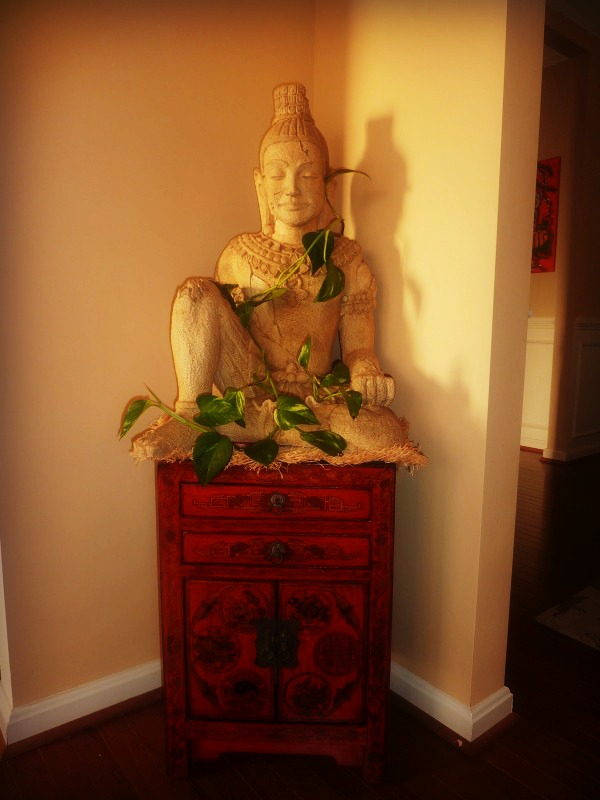 Asian Inspired Decor   Thai Buddha