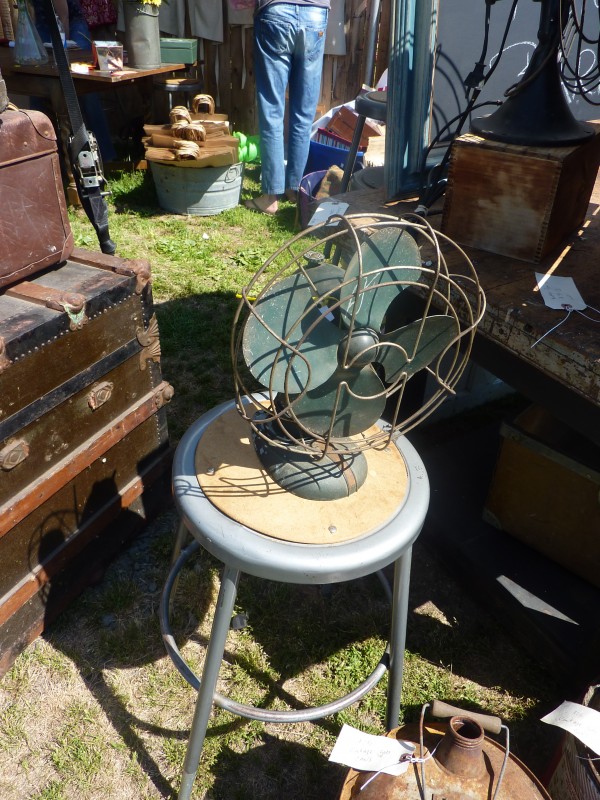 vintage table fan