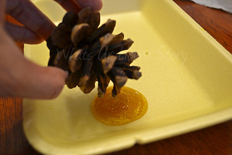 Glitter Dipped Pine Cone Ornament