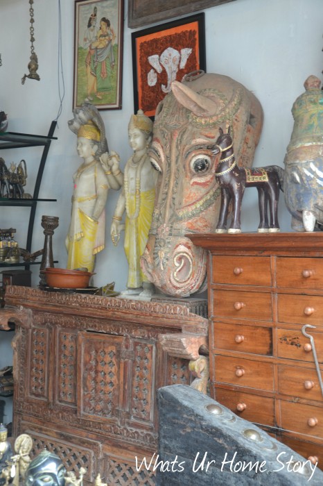 Antiquing in Jew St, Fort Kochi