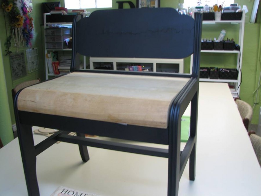 Mod podge bench, bench makeover