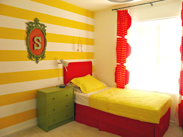 Reader Showcase   Happy & Colorful Kids Room