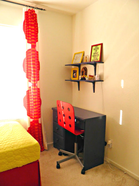 Reader Showcase   Happy & Colorful Kids Room