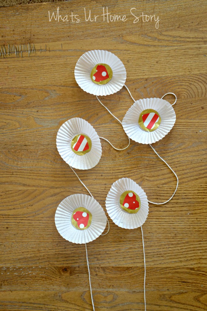 Cupcake Liner Valentine Garland