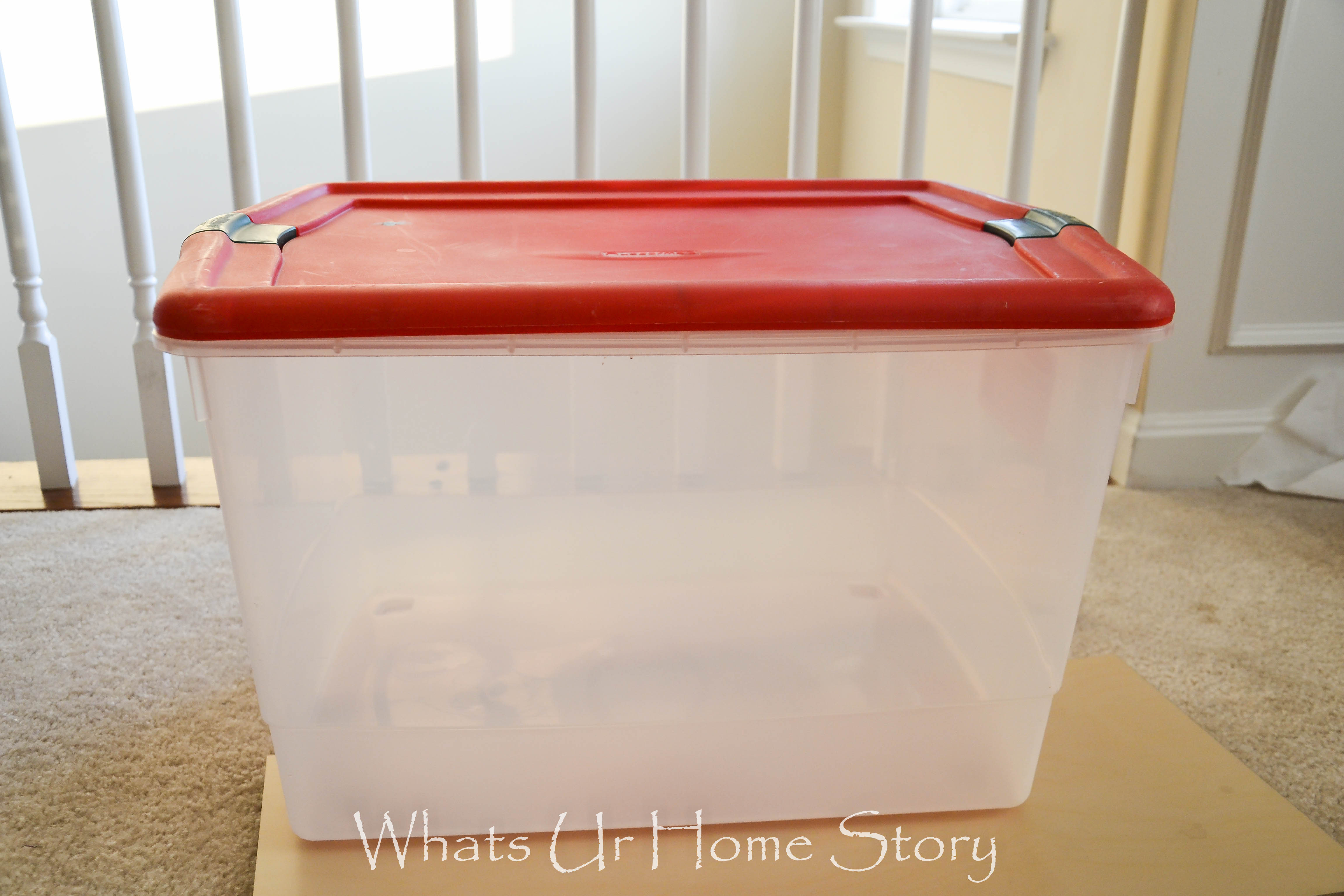 Plastic Storage Bin Makeover