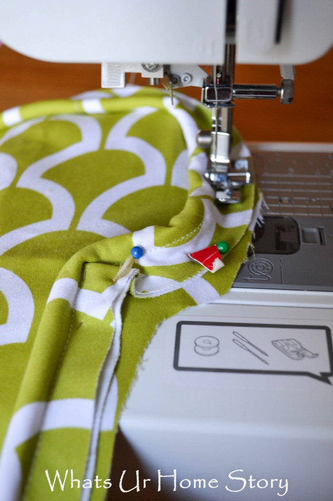 How to Sew a Seat Cushion with Piping