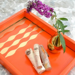 wave pattern tray