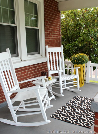 5 Easy Ways to Add Fall to Your Porch