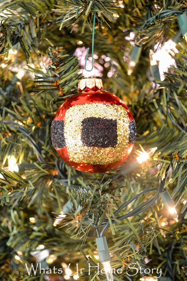 DIY Santa belt ornament