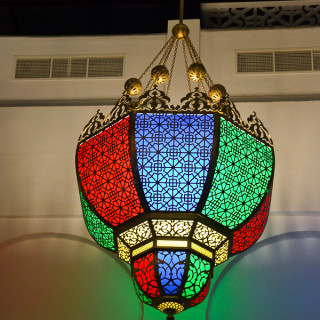 middle eastern chandelier doha