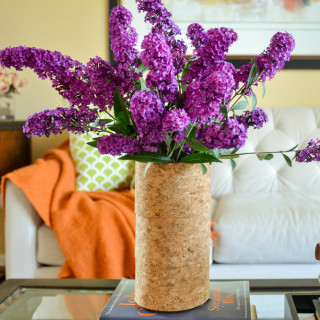 Make this adorable cork vase in  minutes
