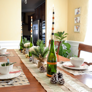 Neutral Christmas Table Setting