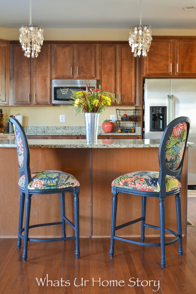 How to Give New Look to Old Fabric Bar Stools