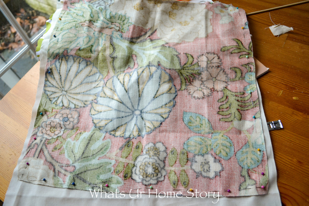 How to Make a Pillow Cover with Invisible Zipper