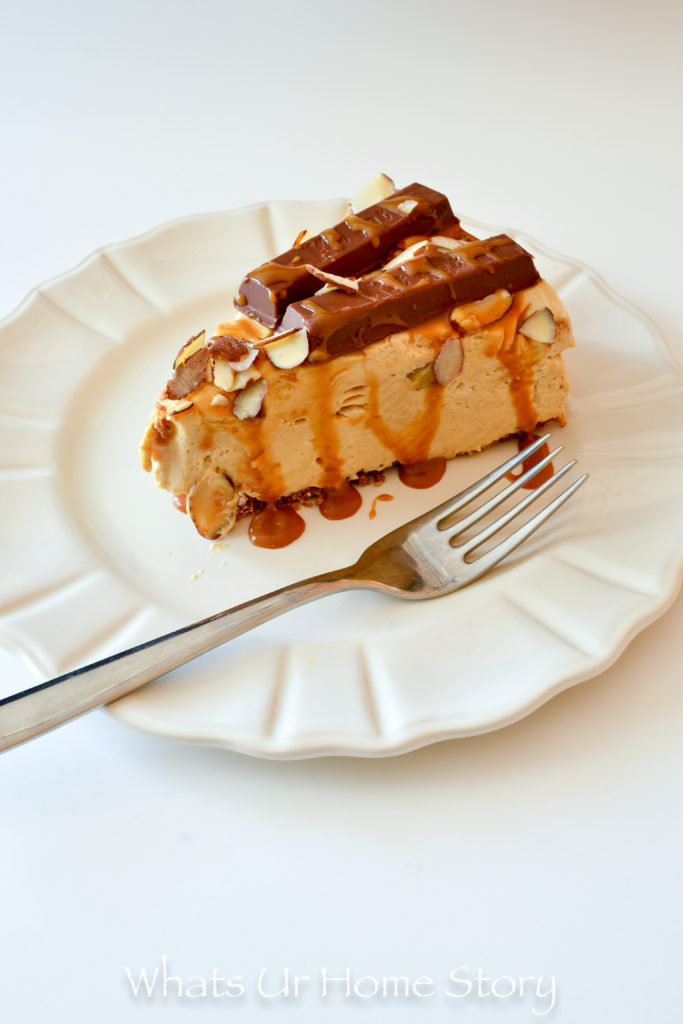 Kit Kat & Caramel No Bake Cheesecake