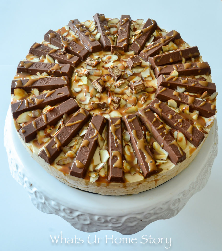 Kit Kat & Caramel No Bake Cheesecake