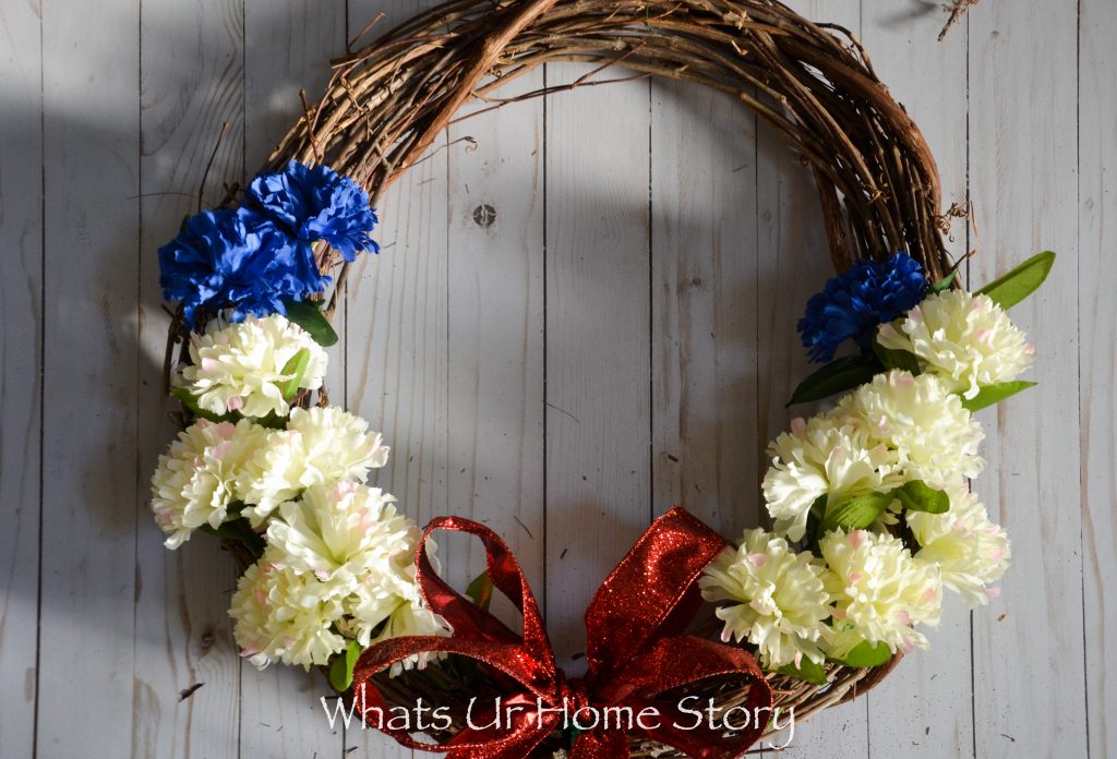 The Easiest Patriotic Wreath There Is!