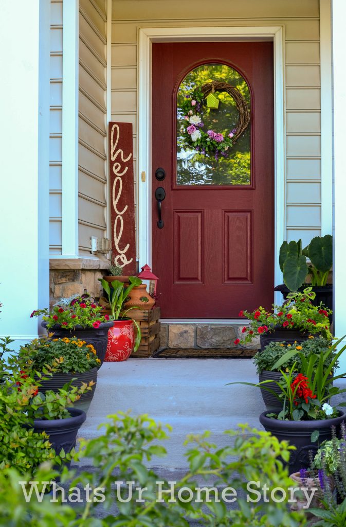 Easy DIY Front Door Sign Tutorial